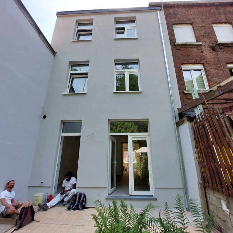 Projet Habitat Invesdre -Rue Raymond - Façade arrière rénovée